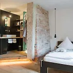 Berge I Design Quartiere Apartamento