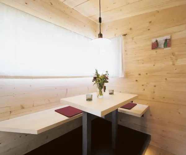 Gaestehaus Berge Apartment *