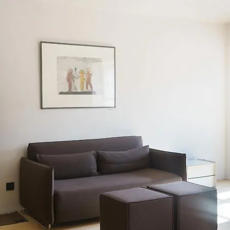 Berge I Design-quartiere شقة *