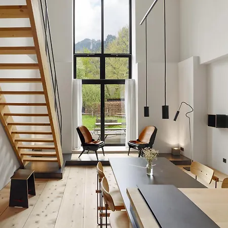 Berge I Design-quartiere شقة *